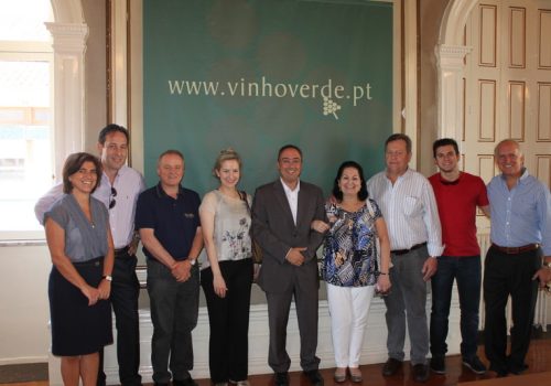 Juliana Montagner conheceu o processo de Identificação Geográfica do vinho português (Foto: Divulgação)