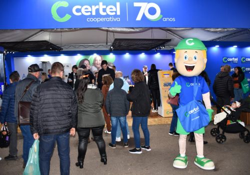 Mascote Xoquinho contagiou a todos com sua simpatia