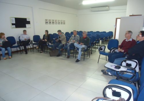 Reunião foi paralela a evento promovido pela Assembleia Legislativa, em Porto Alegre (Foto: Divulgação/Fecoergs)
