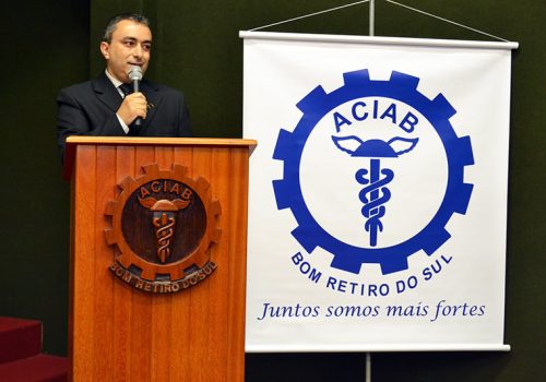 Roberto Carlos de Quadros será o presidente da Aciab pelos próximos dois anos (Foto: Lucas Santos)