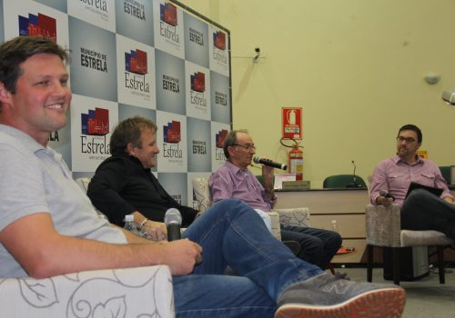 Empresários narraram a trajetória da empresa na Câmara de Vereadores (Foto: Bruna Nunes Braun)