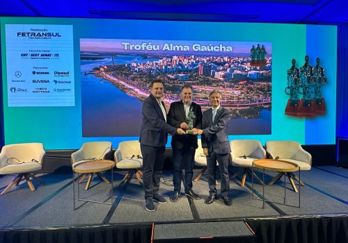 entrega premiação fetransul