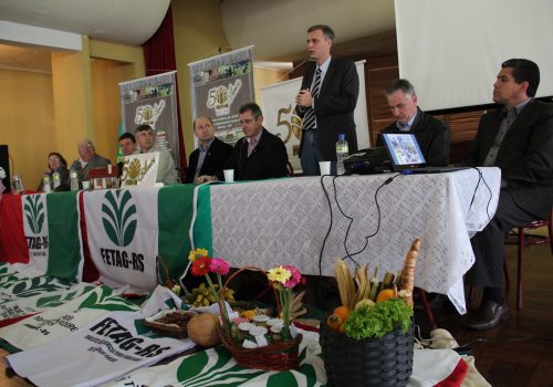 Prefeito de Estrela ressaltou a importância dos sindicatos para o desenvolvimento da agricultura (Foto: Jéssica Taís Scheeren)